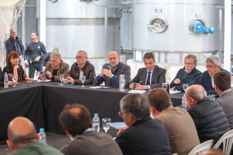 IMPORTANTES ANUNCIOS DEL MINISTRO SERGIO MASSA PARA EL SECTOR LACTEO